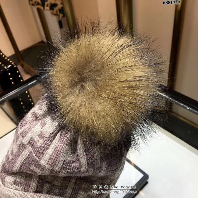 FENDI芬迪 最新冬季百搭羊毛針織帽款 6881747 LLWJ5662